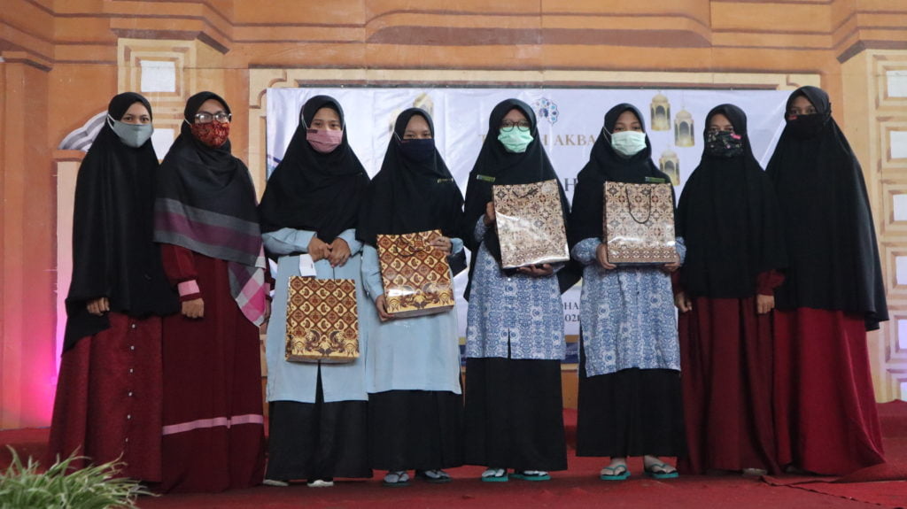 AMALIYAH BHAKTI RAMADHAN PPM ZAMZAM PUTRI