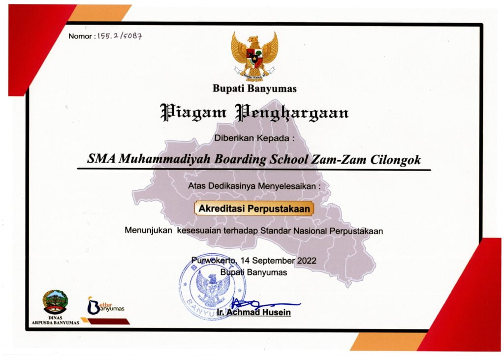 PERPUSTAKAAN ZAM-ZAM TERIMA PIAGAM PENGHARGAAN BUPATI
