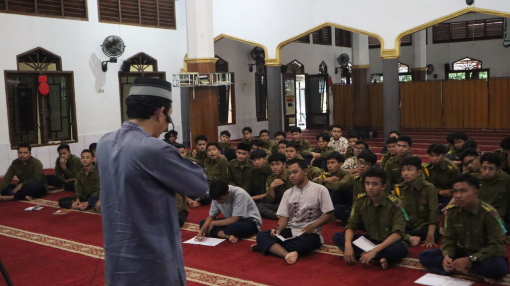 PEMBEKALAN SANTRI PRA-PEKAN DAKWAH