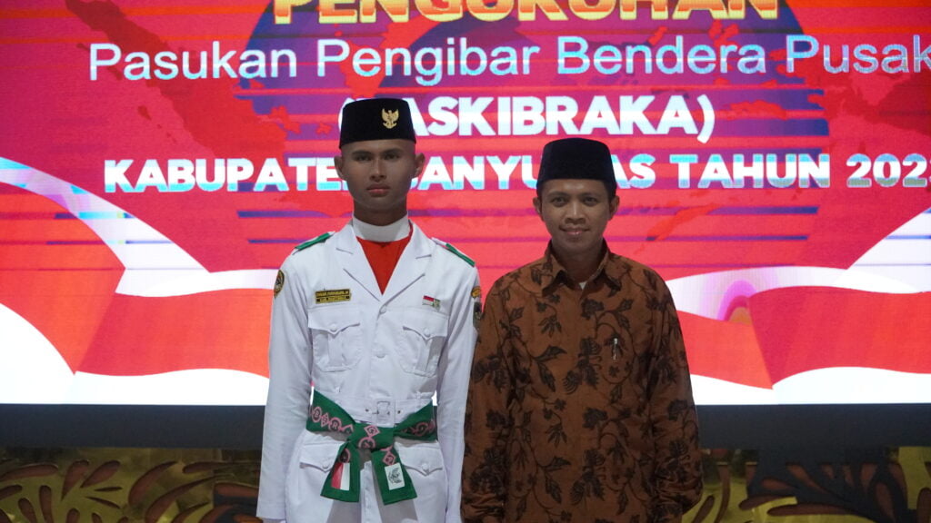PENGUKUHAN PASKIBRAKA KABUPATEN BANYUMAS 2023  #Santri SMA MBS ZAM-ZAM Terpilih Sepuluh Besar di antara 35 Anggota