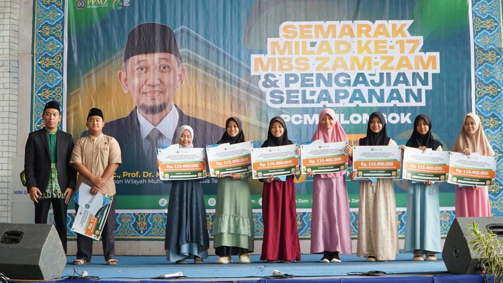 #MBS Zam-Zam Serahterimakan Beasiswa Senila 1 M lebih, Khitanan Massal dan Wakaf Mobil