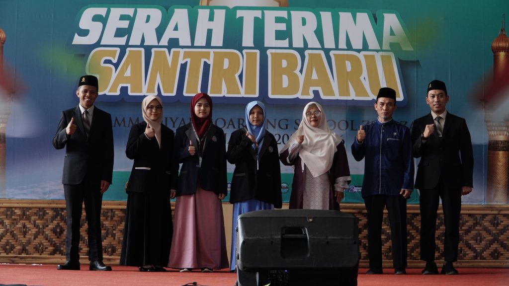 SERAH TERIMA SANTRI BARU MBS ZAM-ZAM PUTRI